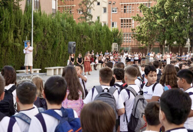 CATÓLICOS EN VALENCIA – Vicenta Rodríguez, presidenta de Escuelas Católicas CV: «Estamos educando a alumnos dormidos por las mañanas”
