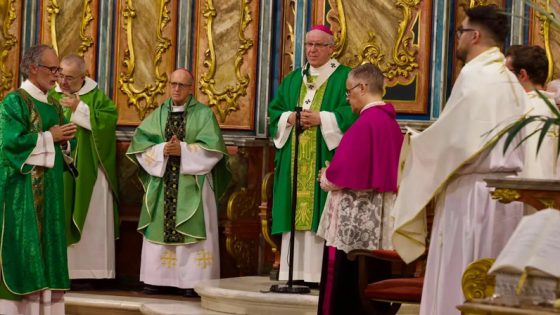 CATÓLICOS EN SEVILLA – Monseñor Saiz Meneses preside el último día de la Novena a la Virgen de Cinta, patrona de Huelva
