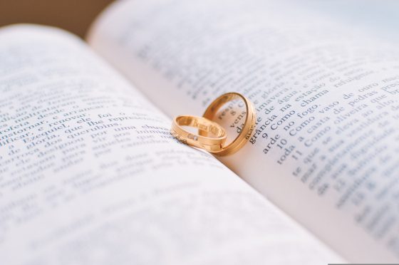CATÓLICOS EN SEVILLA – La preparación al matrimonio, un servicio más de las hermandades sevillanas